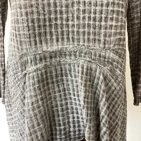 Grey Waffle Textured Top - Picture 4 of 7